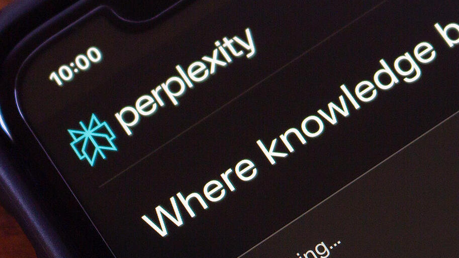 אפליקציית פרפלקסיטי Perplexity AI
