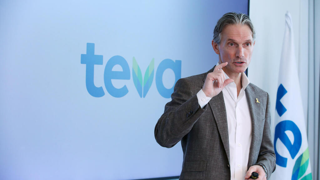 ריצרד פרנסיס נשיא ו מנכל טבע 