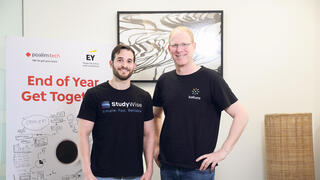 GROWTH+ מימין רון יקותיאל מייסד משותף ומנכ"ל Kaltura ו חן ברגר מנכ"ל ומייסד משותף StudyWise