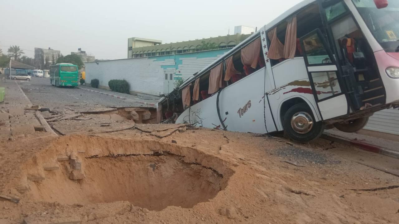 תוצאות תקיפה תקיפות בשטח בית החולים האירופי ב חאן יונס רצועת עזה