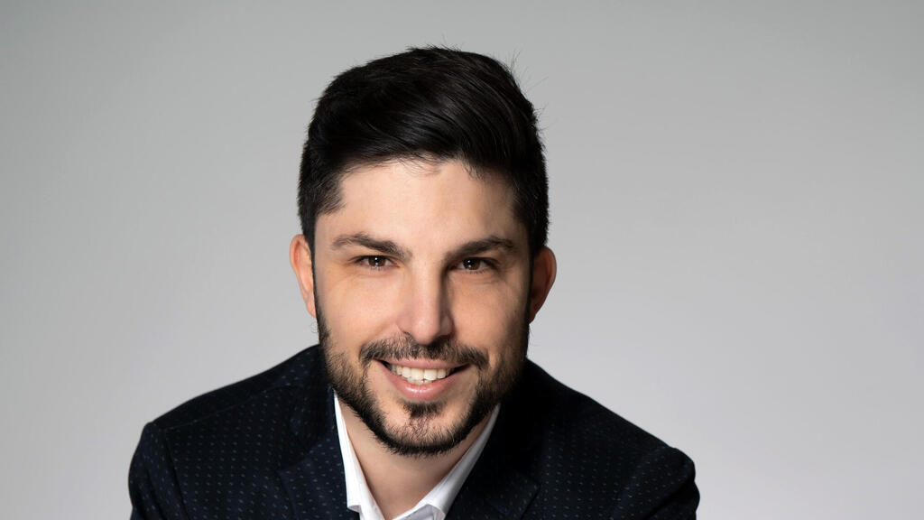 Or Eligula, Bridgewise