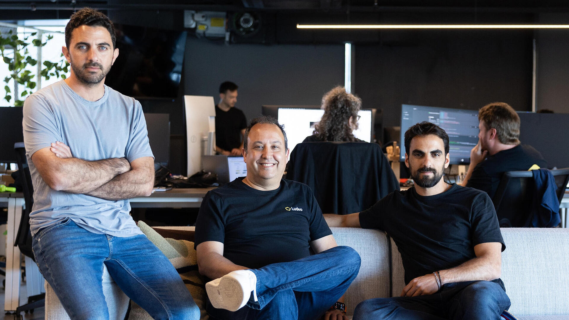 מימין אסף גזית רוב שונפלד ו עומרי גזית Ludeo