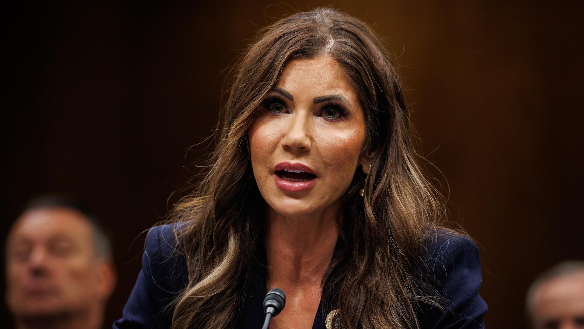 כריסטי נואם, השרה לביטחון המולדת בממשל האמריקאי