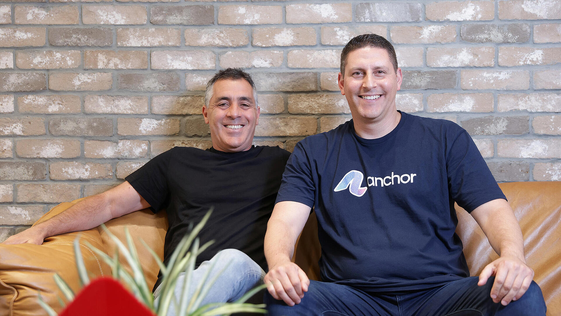 GROWTH+ מימין עמרי מן מייסד שותף וסמנכ”ל פיתוח עסקי ncore ו עופר כץ נשיא ו CFO ב Fiverr