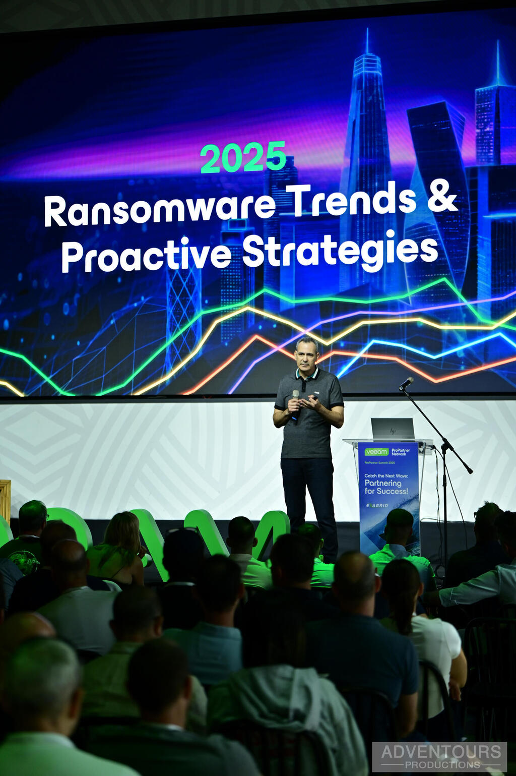 ישראל קציר, Senior Regional Director (צילום: רפי בן חקון) ישראל קציר, Senior Regional Director