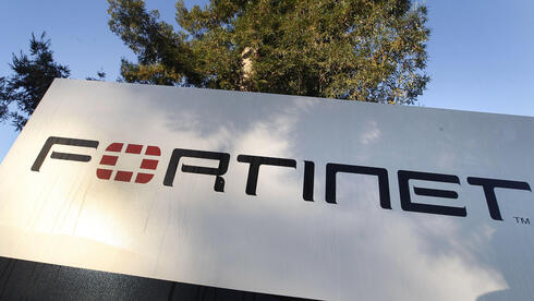 Fortinet shares plunge 25% despite earnings beat