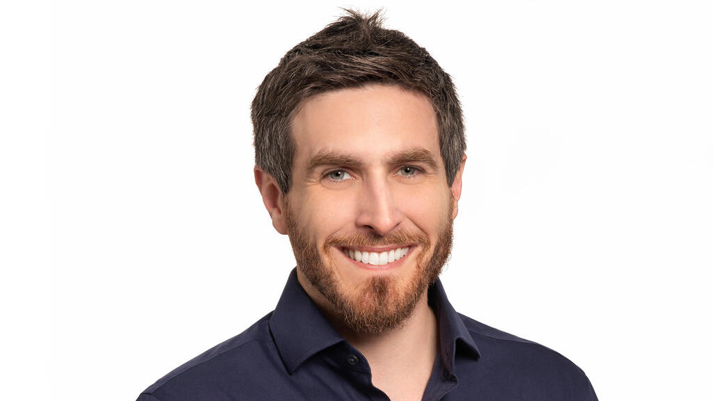 AI alone won’t cut it: Grove Ventures pushes founders to prioritize product over tech