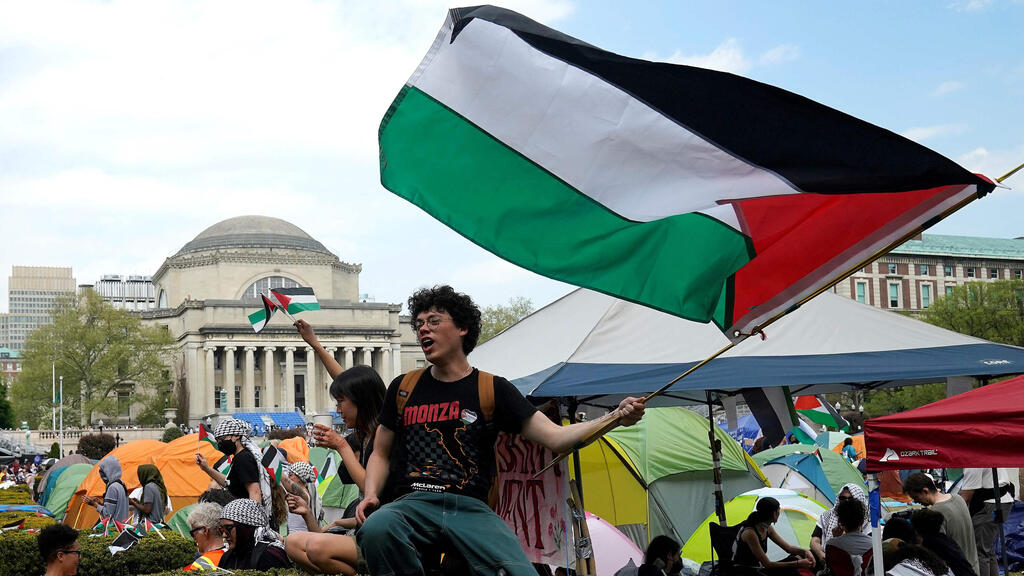 הפגנה פרו פלסטינית ב אוניברסיטת קולומביה 29.4.24
