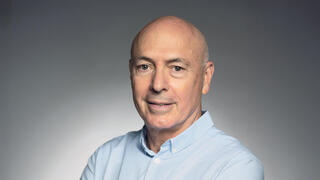 מוטי קירשנבאום בעל השליטה ב מגדלי הים התיכון