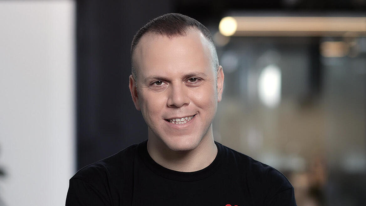 אסף אזולאי שותף וסמנכ״ל שיווק Team8