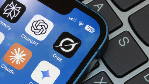 צ'אטבוט AI בינה מלאכותית גרוק ChatGPT ג'מיני קלוד