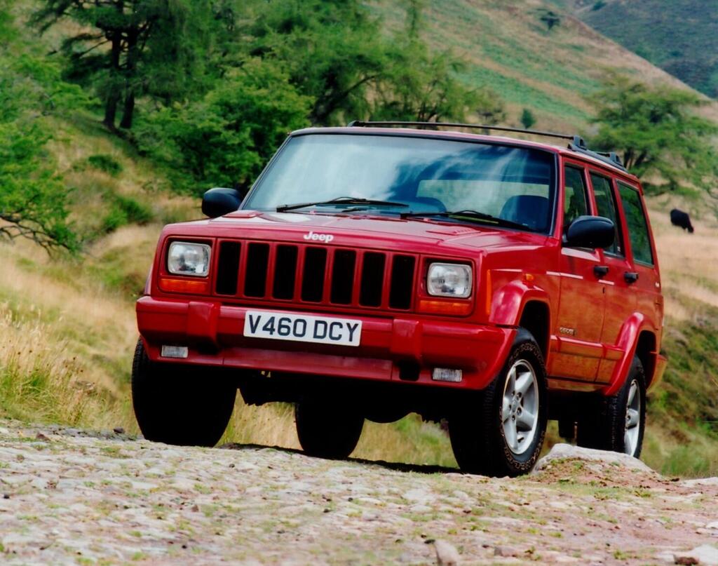 ג'יפ צ'רוקי מודל 1998