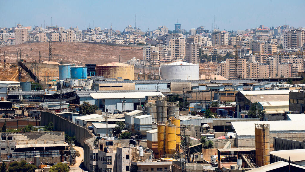 אזור התעשייה עטרות בירושלים (צילום: עמית שאבי) אזור התעשייה עטרות