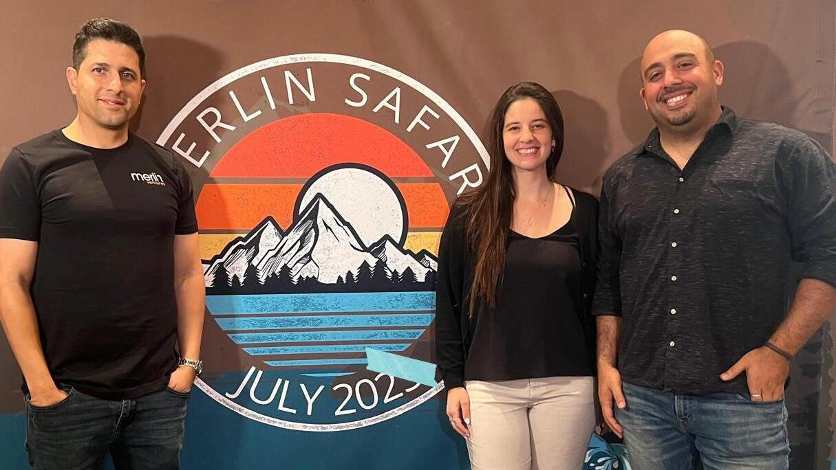 השותפים ב מרלין ונצ'רס מימין אלמוג גולוד שותף תו ספקטר שותפה תפעולית שי מישל שותף מנהל