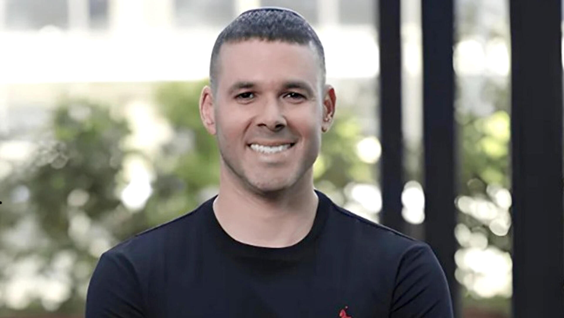 ד"ר אלן בקר מייסד שותף ומנכ"ל  eSelf