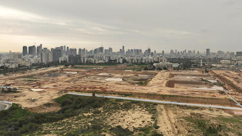 לא רק שדה דב: המדינה תצא לבדיקה מקיפה לאיתור כימיקלים בפרויקטי בנייה    