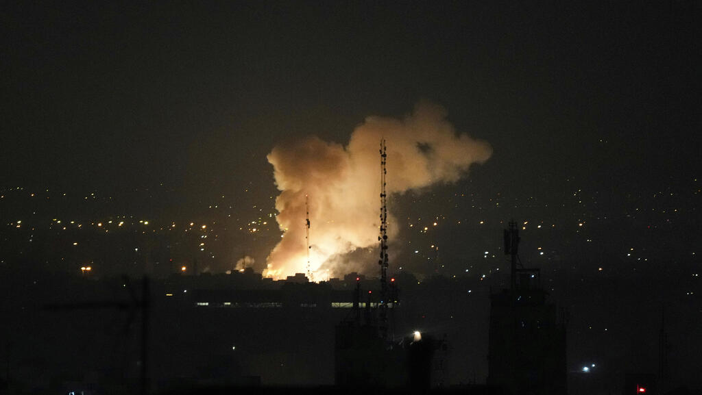 Israel strikes Iran's nuclear sites and military commanders in major attack