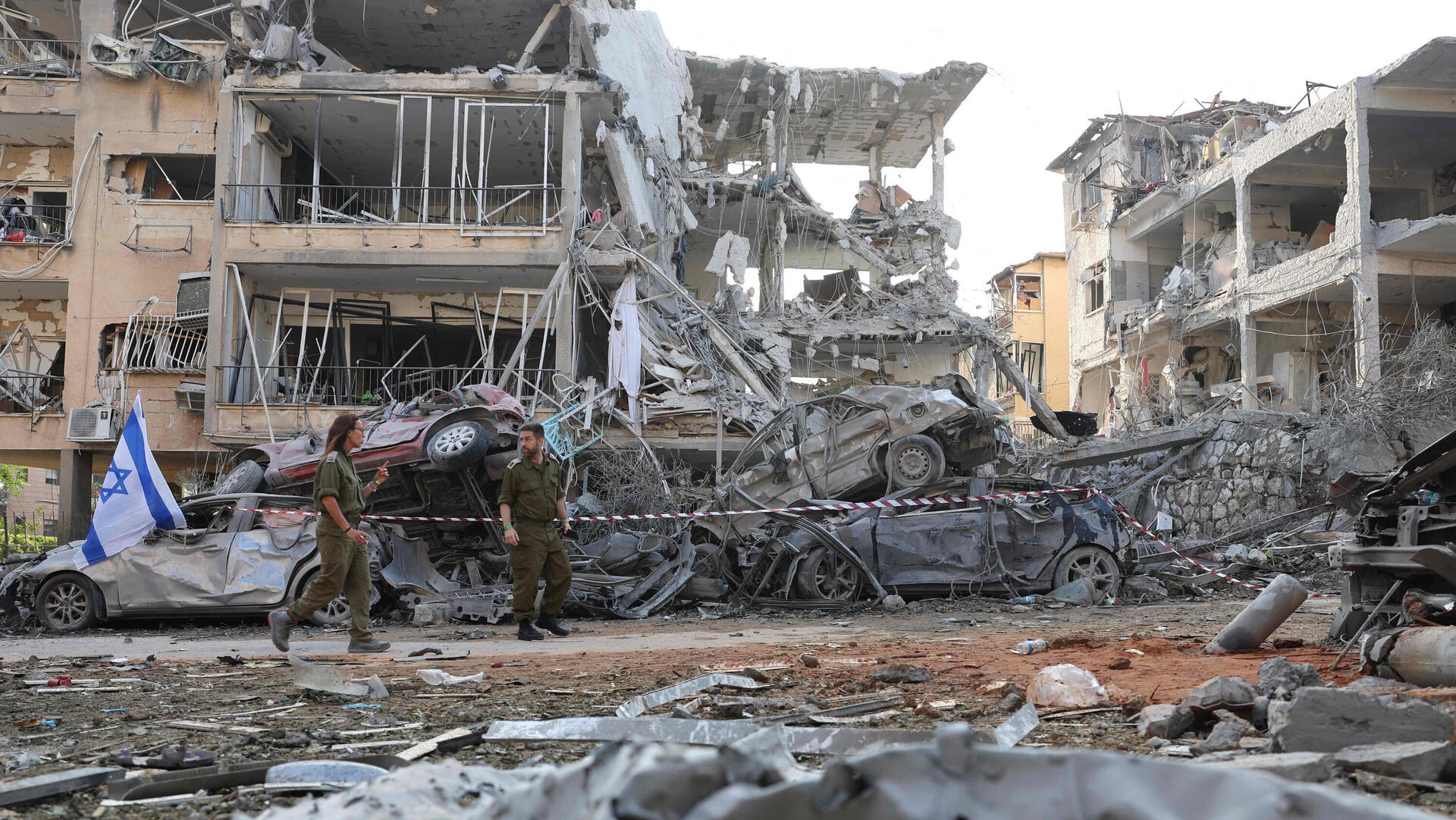 הרס פגיעה טיל איראני איראן ב רמת גן מלחמה עם איראן 14.6.25