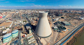 מתקן הזיקוק של בזן במפרץ חיפה