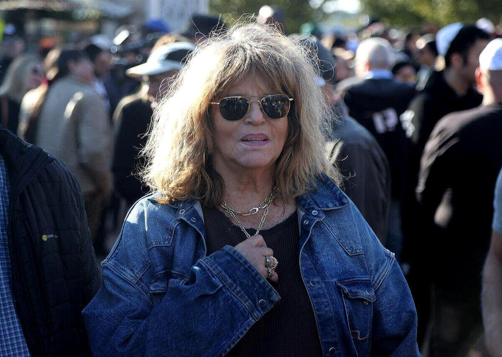 יו"ר אמ"י, השחקנית יונה אליאן קשת (צילום: מוטי קמחי) השחקנית יונה אליאן קשת