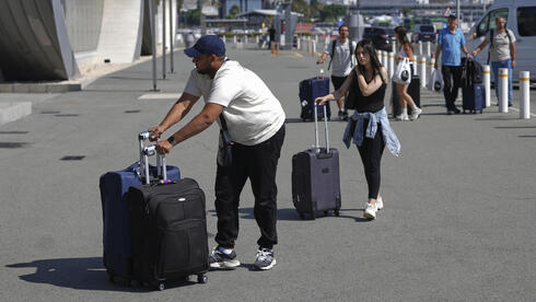 שיט חילוץ ראשון יוצא לדרך: אמסלם טורס תשיב לארץ ישראלים בספינה של 1,200 מקומות 