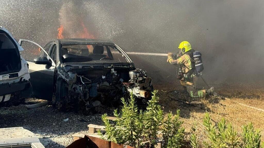 צילום: דוברות כבאות והצלה שריפה ליד טמרה עקב יירוט 19.6.25