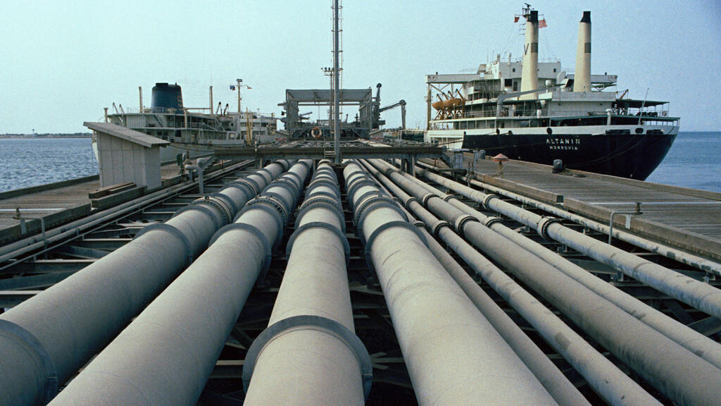 צינורות נפט ב איראן