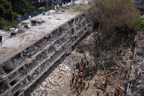 Severe damage seen in Ramat Aviv, Tel Aviv 