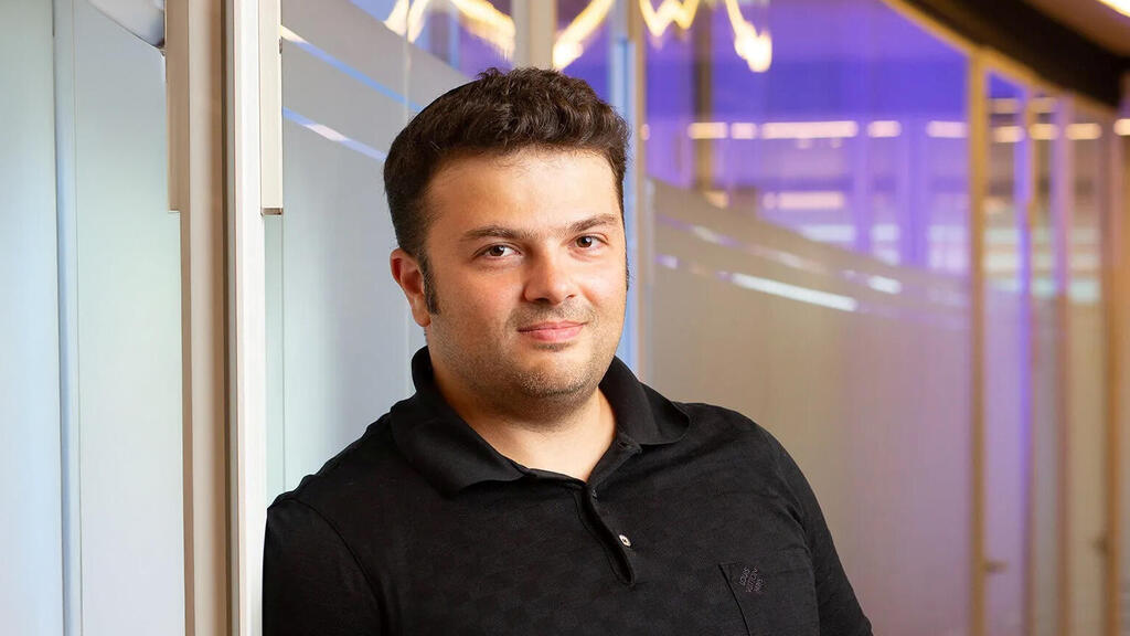 יצחק מירילשוילי. על פי כתב ההגנה, מיכאל מירילשוילי הוא ששולט בערוץ 14 באמצעות בנו (צילום: רונן גולדמן) יצחק מירילשוילי איש עסקים מיליארדר ופילנתרופ חרדי