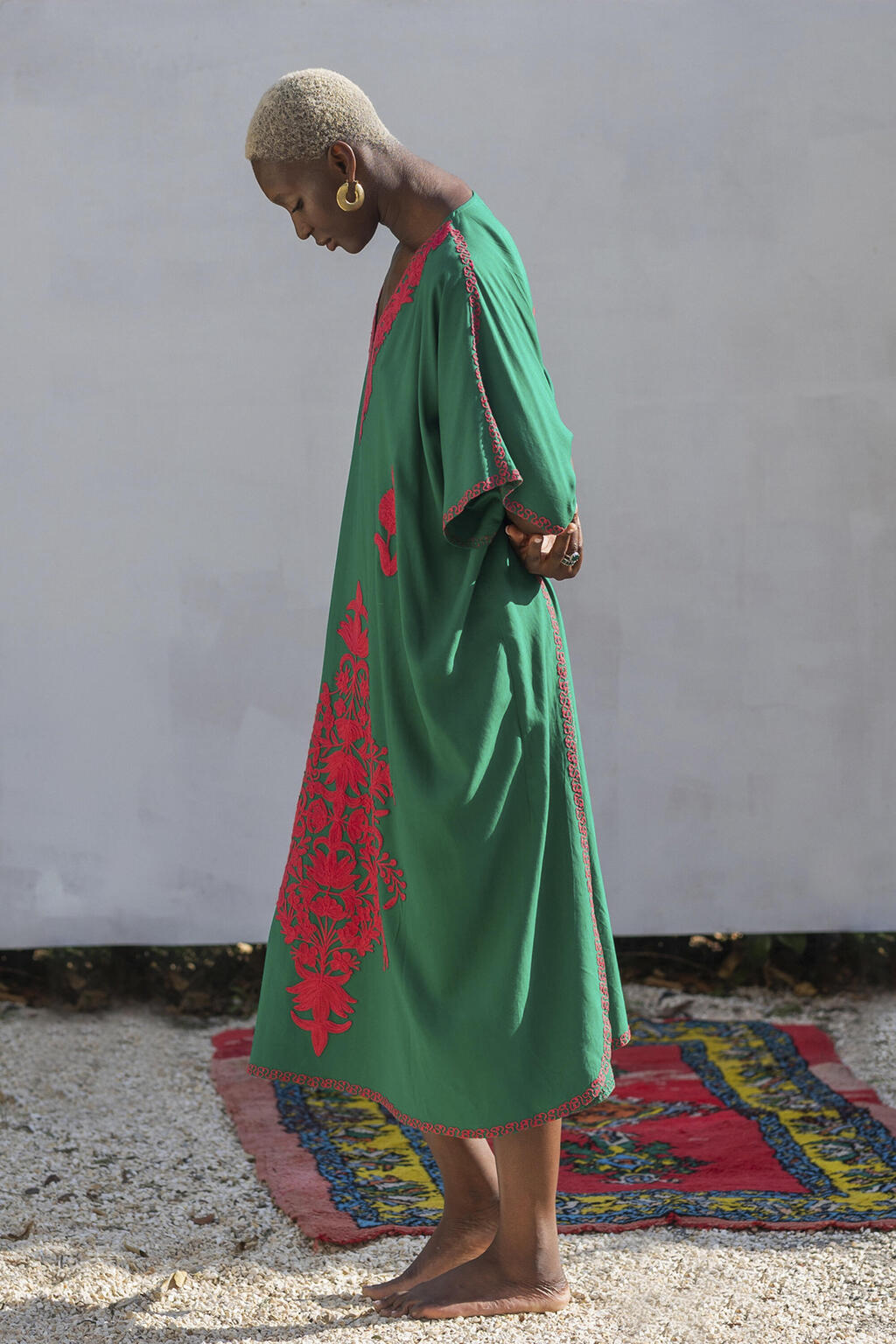 פנאי  המותג גלביה שמלת משי קשמיר כפתן 