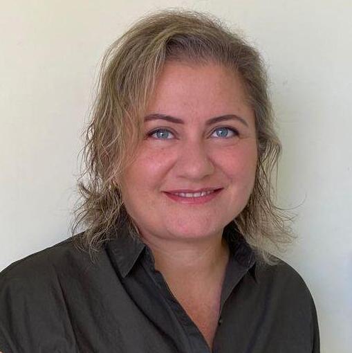 ד"ר אורלי אשל ד"ר אורלי אשל סמנכלית חדשנות ופיתוח עסקי Synergy7