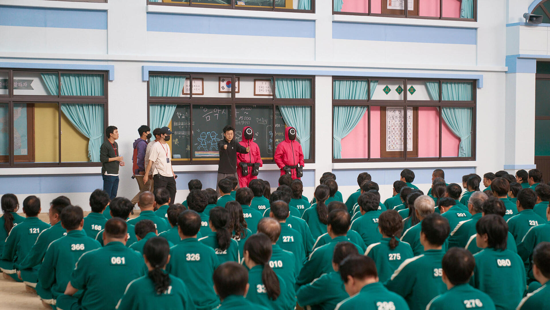 פנאי squid game season 3 משחקי הדיונון  עונה 3 משחק הדיונון