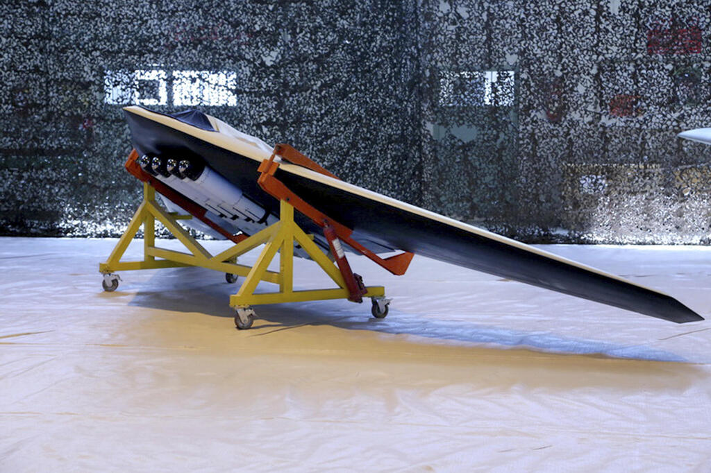 הקברניט איראן צוללת טיל בליסטי