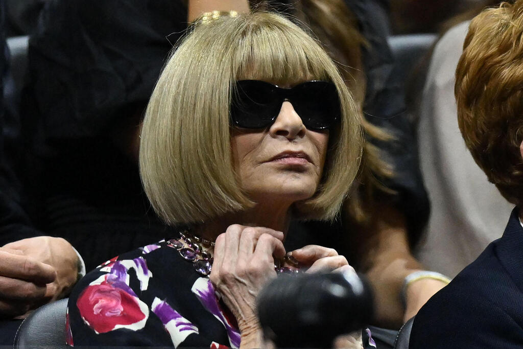 אנה וינטור עורכת ווג פורשת מתפקידה