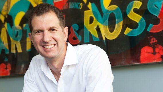 מיקי מלכה בעלי ריביט קפיטל רוכש 15% מהפועל תל אביב בכדורסל