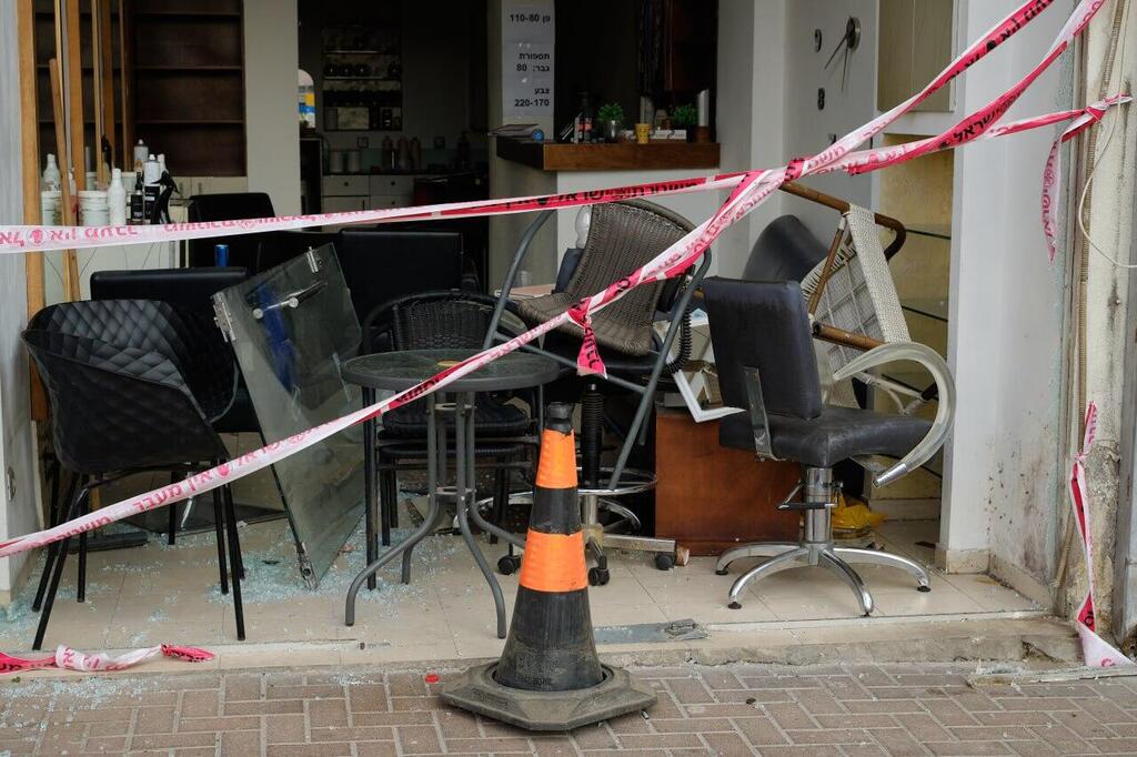עסק עסקים חנות ב רמת גן נפגע מטיל איראני  מלחמה עם איראן נזקים