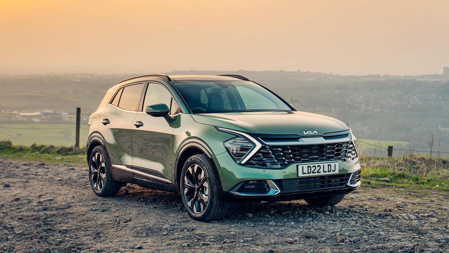 רכב קיה ספורטאז' פלאג אין הייבריד