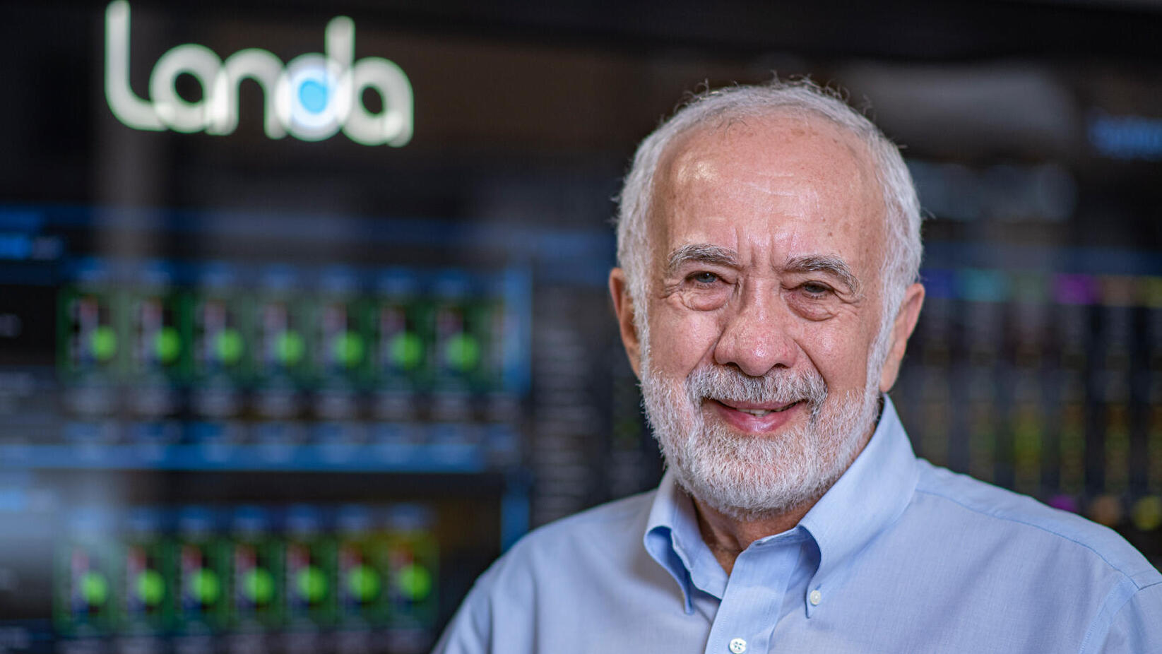 בני לנדא ממציא ה דיו ה אלקטרוני ו מ ראשוני תעשיית ה היי טק ה ישראלית