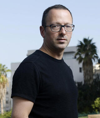 הנטר. "אמרתי לקונים שאני מעדיף שיגידו לי שלא רוצים אותי מאשר שיתעמרו בי או יהיו לא נחמדים אליי"