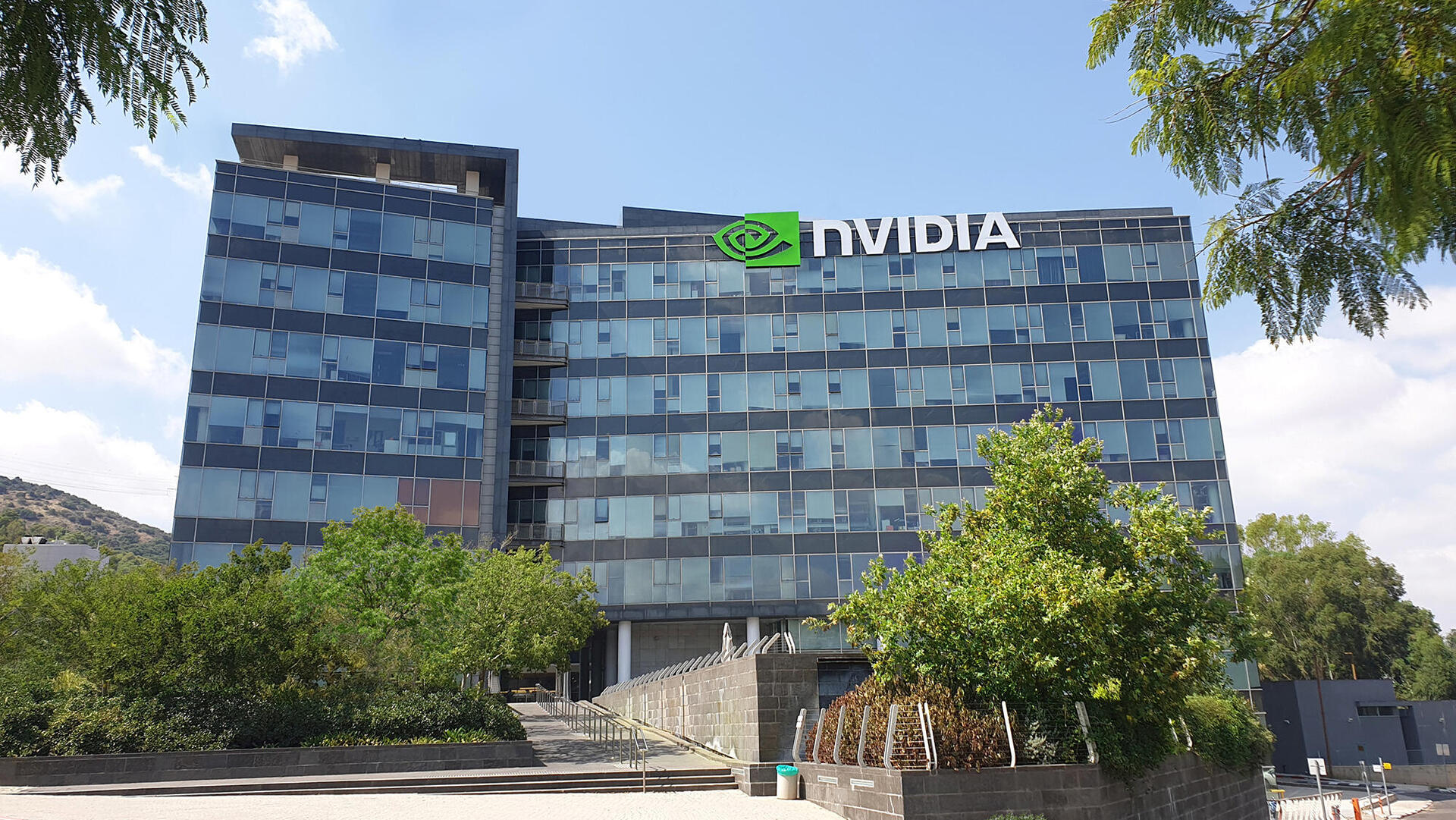 משרדי אנבידיה NVIDIA ביוקנעם