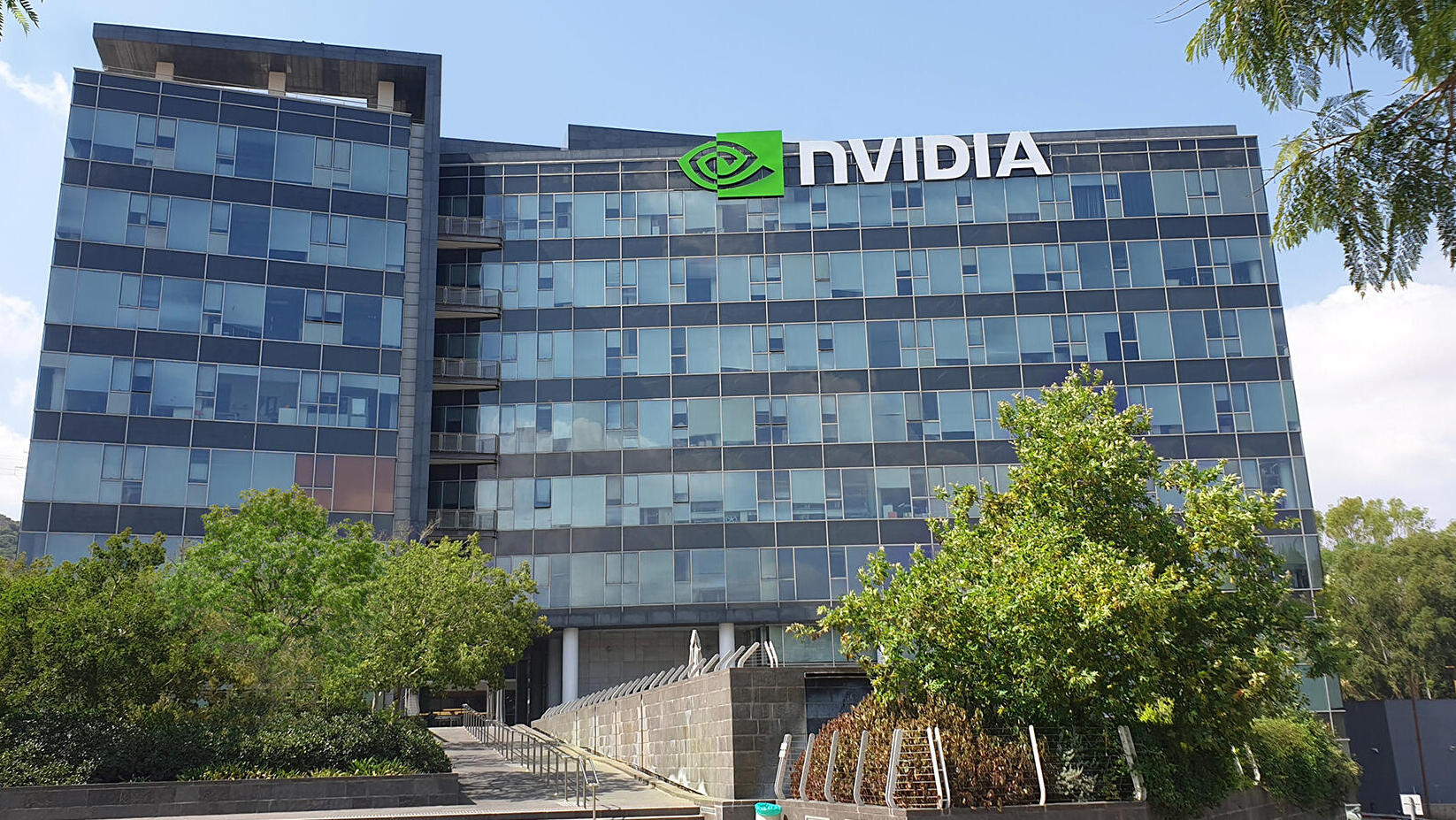 משרדי אנבידיה NVIDIA ביוקנעם