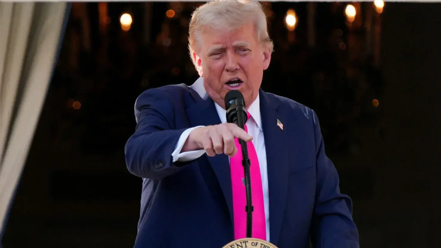 נשיא ארה"ב דונלד טראמפ  ב בית הלבן