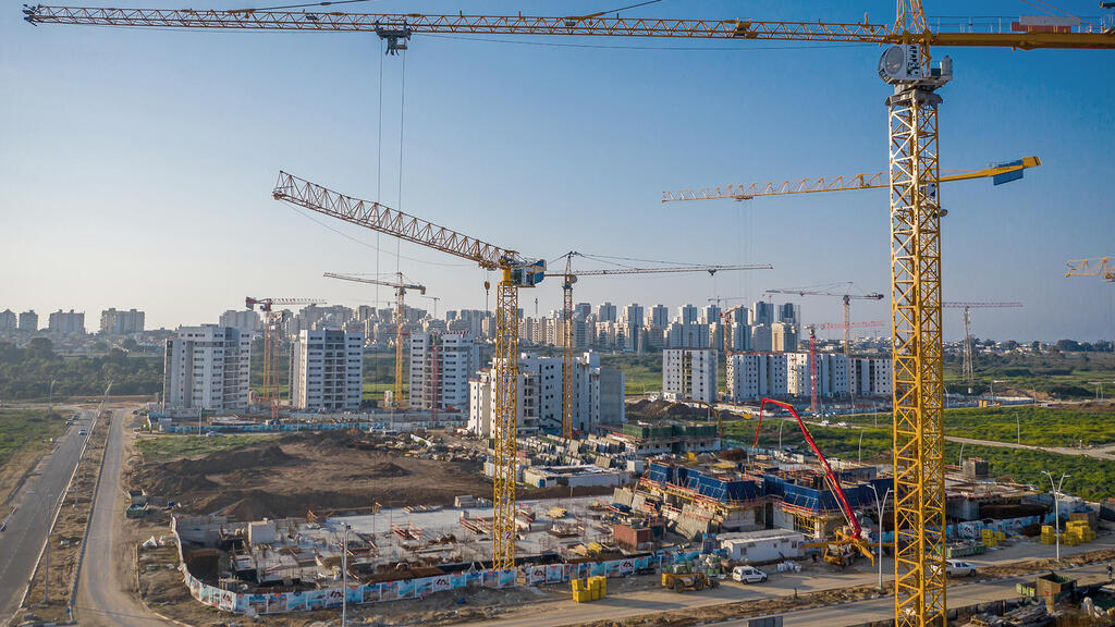 מנופים בנייה ב אשקלון