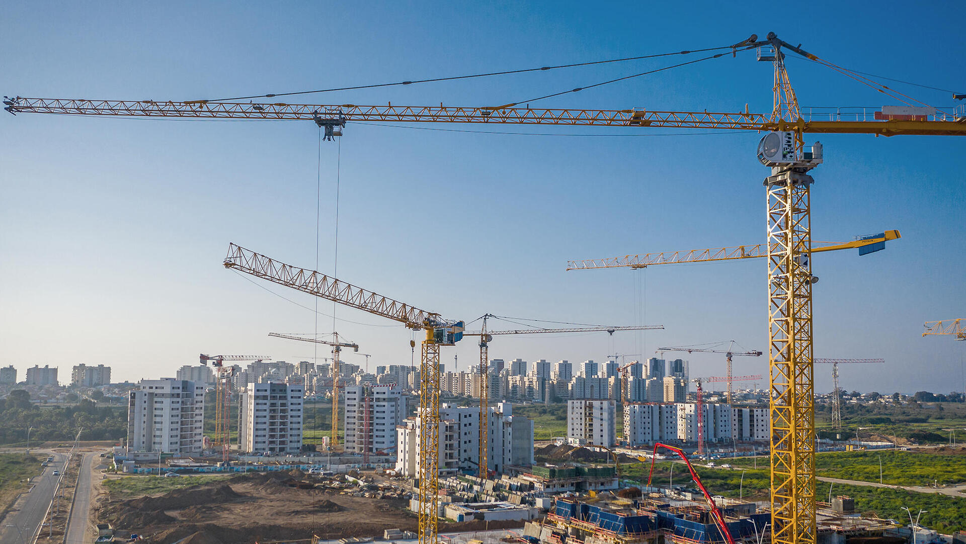 מנופים בנייה ב אשקלון