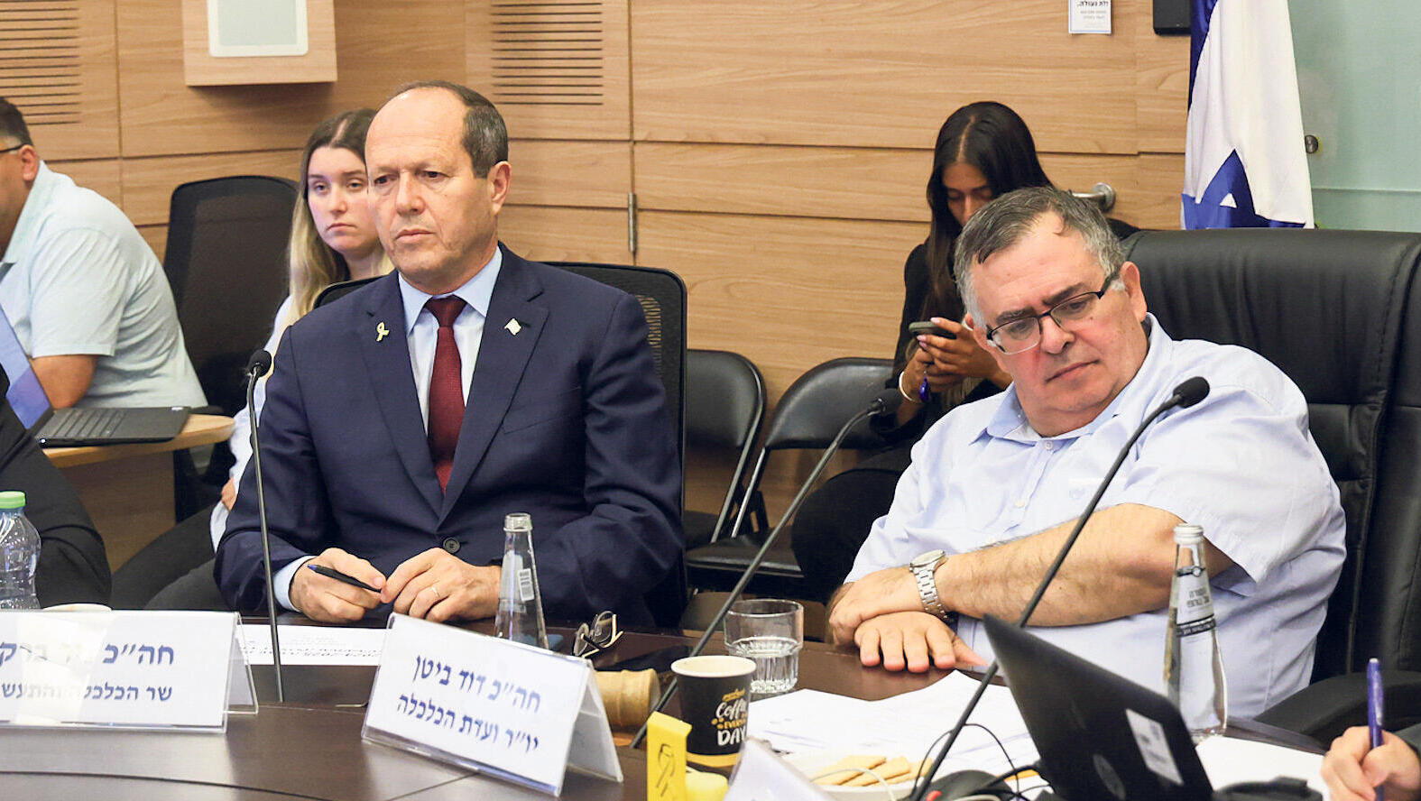 יו"ר ועדת הכלכלה דוד ביטן ושר הכלכלה ניר ברקת בדיון ועדת הכלכלה