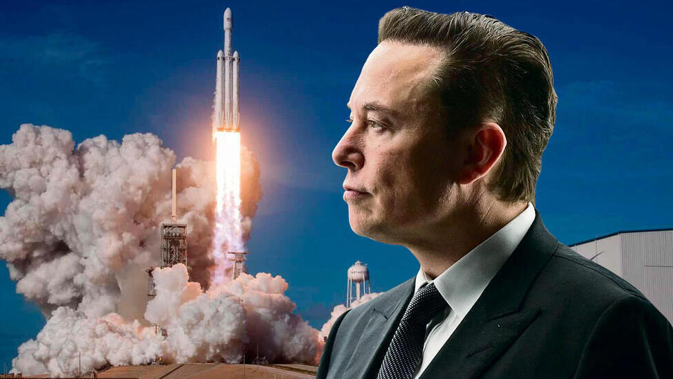 שיגור של ספייס X ממרכז החלל קנדי בפלורידה ואלון מאסק 