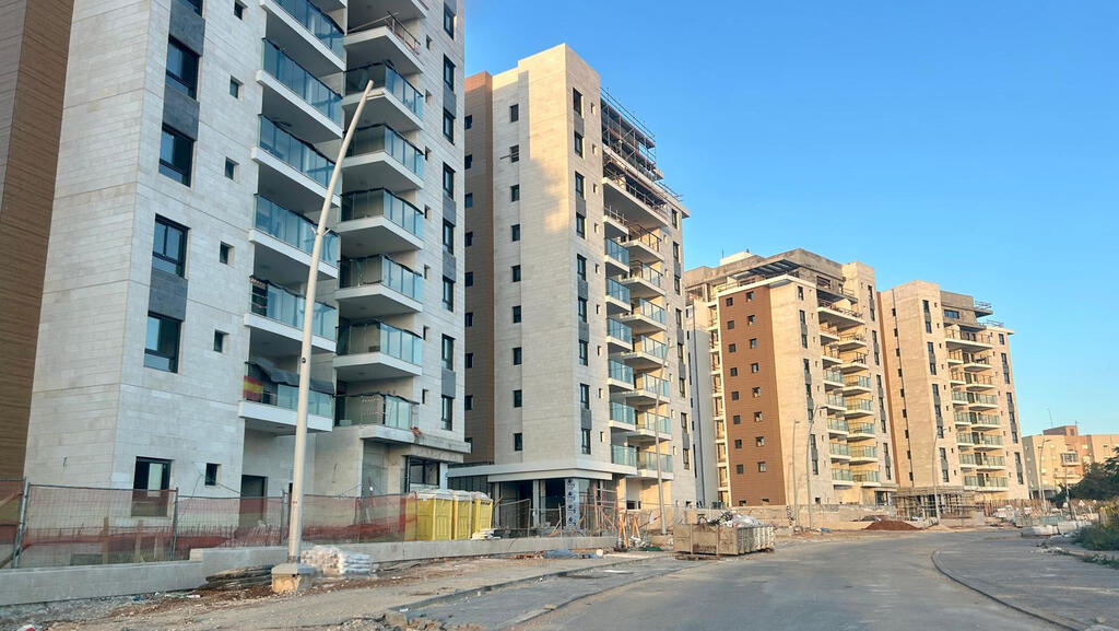 פרויקט בנייה סביון ו אירוס ב נס ציונה של אפריקה ישראל 1