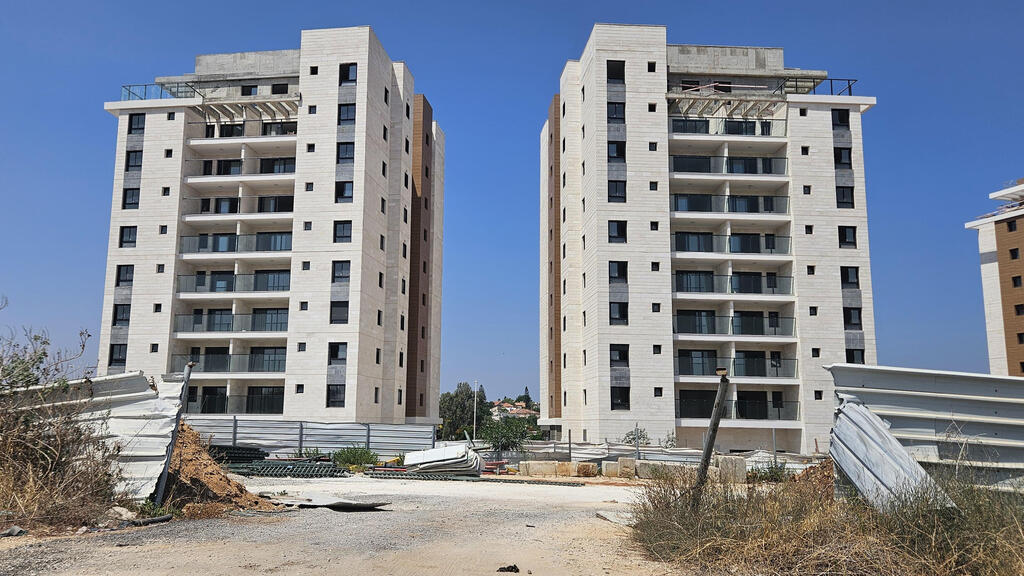 פרויקט בנייה סביון ו אירוס ב נס ציונה של אפריקה ישראל 2