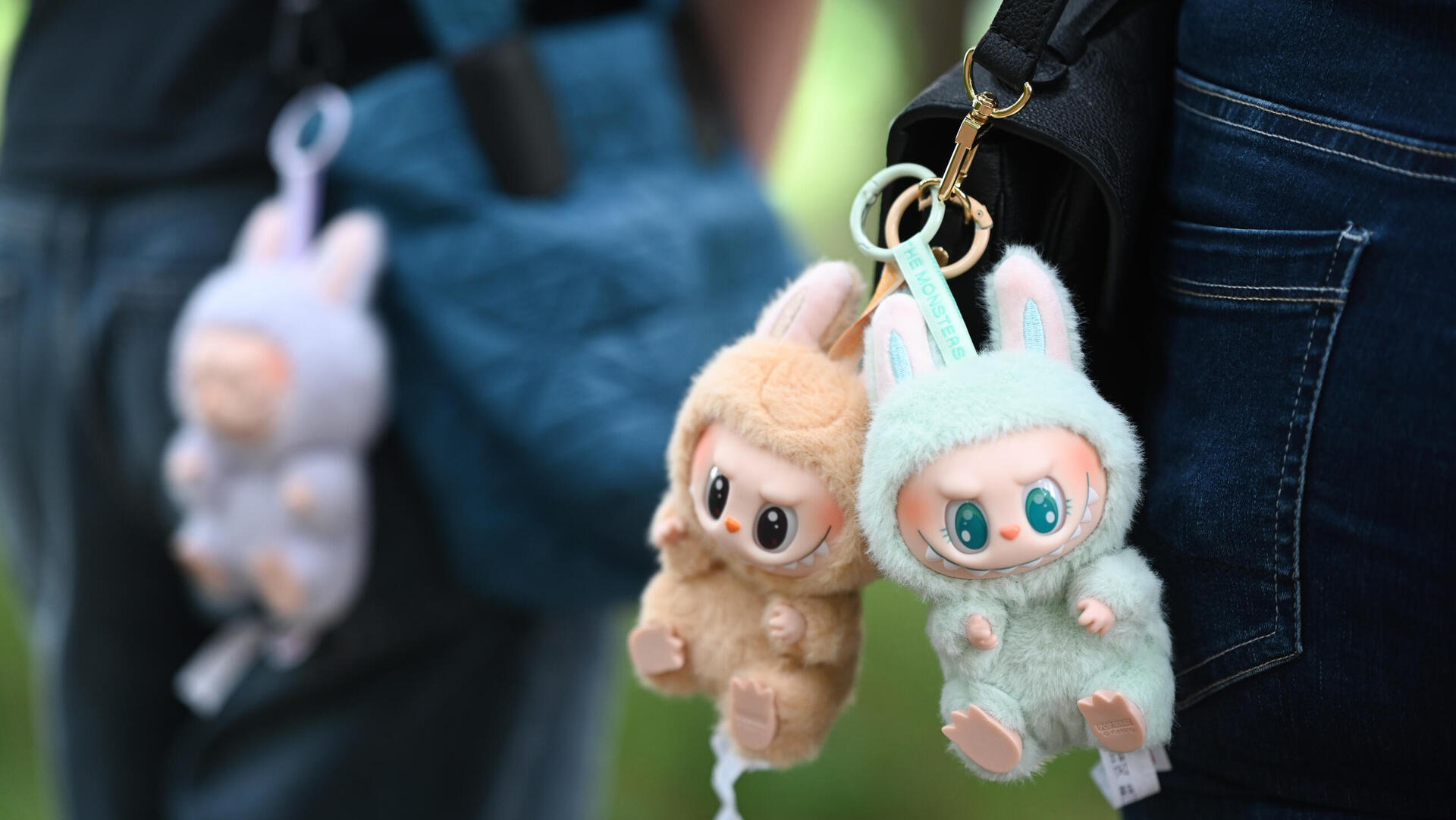 Labubu  בובות לאבובו לבובו בובה