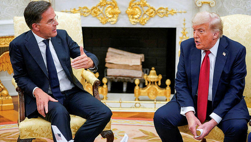 נשיא ארה"ב דונלד טראמפ ו מזכ"ל נאט"ו מארק רוטה בפגישה בבית הלבן 14.7.25